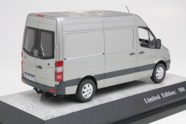 Mercedes Sprinter (w906) 2007, harmaa